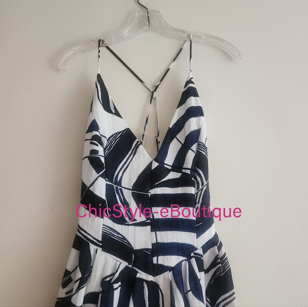 STORE CLOSING! H&M Long Strappy Dress White/navy Blue Patterned Fitted Bodice N - Picture 10 of 14